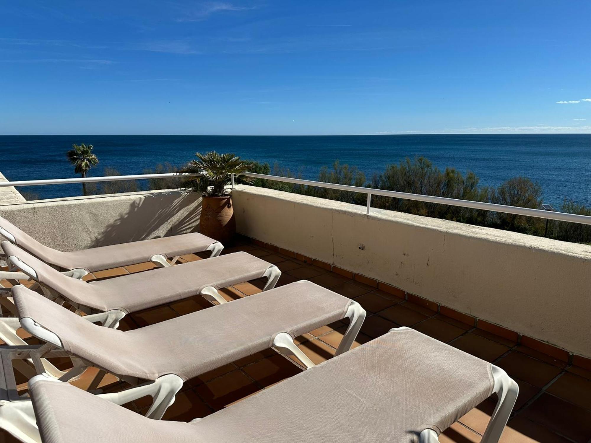 Apartments Bermuda Beach Estepona Exteriör bild